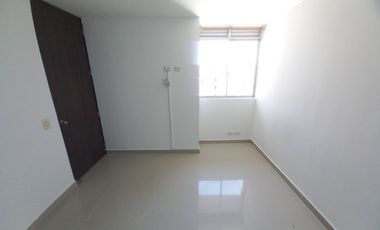 apartamento en arriendo en conjunto santo domingo piso 10. Cod A13850