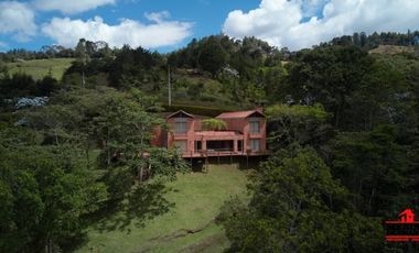 casa en arriendo/venta en llanogrande. Cod A6183