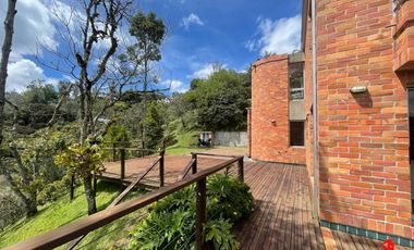 casa en arriendo/venta en llanogrande. Cod A6183