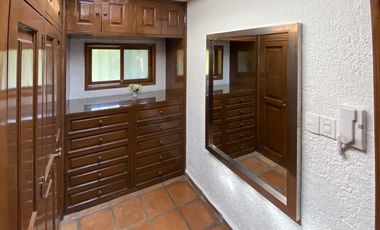 Casa en Fraccionamiento en Tabachines Cuernavaca - LPI-5-Fr
