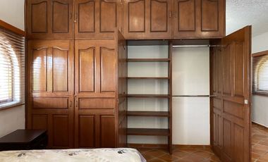 Casa en Fraccionamiento en Tabachines Cuernavaca - LPI-5-Fr