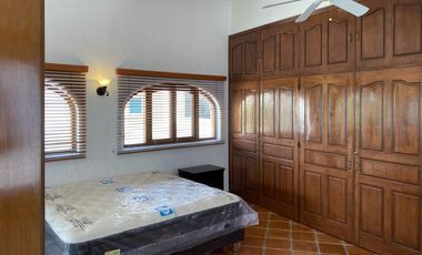 Casa en Fraccionamiento en Tabachines Cuernavaca - LPI-5-Fr