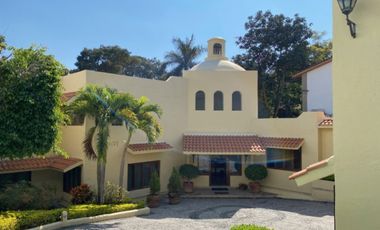 Casa en Fraccionamiento en Tabachines Cuernavaca - LPI-5-Fr