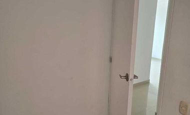 VENTA APARTAMENTO REMODELADO EN CONJUNTO CERRADO SECTOR BARRO BLANCO (PIEDECUESTA). Cod V9153