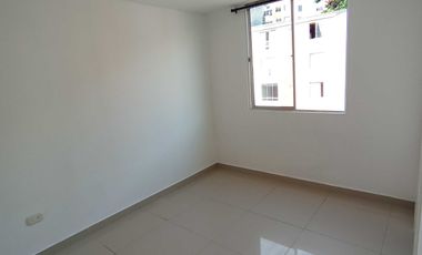 VENTA APARTAMENTO REMODELADO EN CONJUNTO CERRADO SECTOR BARRO BLANCO (PIEDECUESTA). Cod V9153