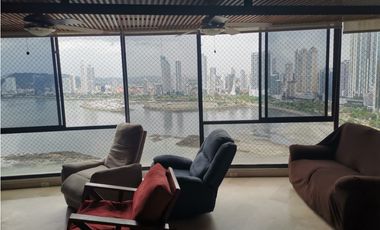 Hermoso apartamento en venta P.H. MAR DE PLATA