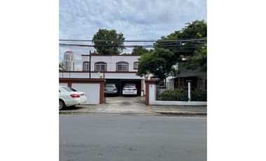 Se Alquila Casa Comercial en San Francisco $14.000 AB