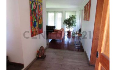 CHICUREO PONIENTE - LINDA CASA CHILENA 2 PISOS