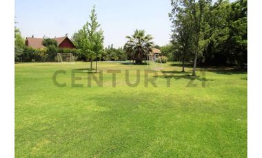 CHICUREO PONIENTE - LINDA CASA CHILENA 2 PISOS