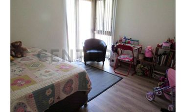 CHICUREO PONIENTE - LINDA CASA CHILENA 2 PISOS