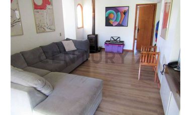 CHICUREO PONIENTE - LINDA CASA CHILENA 2 PISOS