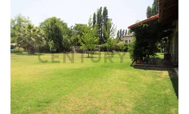 CHICUREO PONIENTE - LINDA CASA CHILENA 2 PISOS
