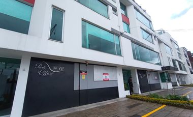 oficina en arriendo en la cabrera. Cod A51827