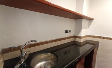 oficina en arriendo en la cabrera. Cod A51827