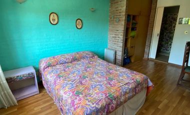 Martinez Chalet Excelente Constr/y Estilo (Prox. Zona Comercial, Bancos, Unicenter)