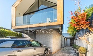 INCREIBLE CASA EN VENTA PROVIDENCIA PEDRO DE VALDIVIA NORTE