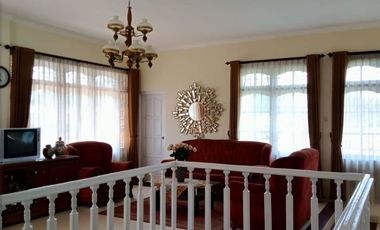Dijual Rumah/Villa Jalan Raya Cimalaka Sumedang Jawa Barat