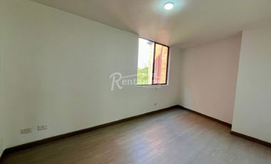 apartamento en arriendo en cumbres. Cod A776724