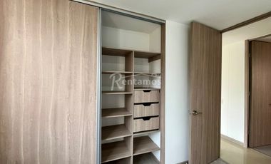 apartamento en arriendo en cumbres. Cod A776724