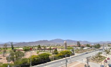 Estacionamiento en Venta en Sector Tuqui, Avenida Peñafiel