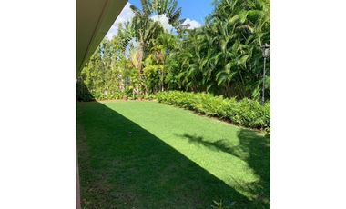 VENDO HERMOSA CASA COSTA DEL ESTE