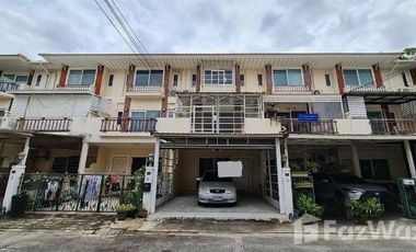 3 Bedroom Townhouse for sale at Supalai Suan Luang