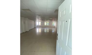 Se Alquila Oficina 80 Mts Via España USD$599+itbms