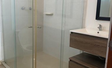 casa en venta en avenida sur. Cod V653