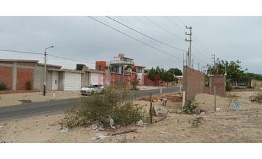 🌄✨ ¡Descubre tu refugio ideal! Te presentamos un **amplio terreno de 1726 m²** en El Molino, justo al filo de la carretera a Curumuy y con una especta