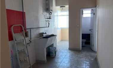 Se VENDE Apto en PH Vista Marina - Ave Balboa