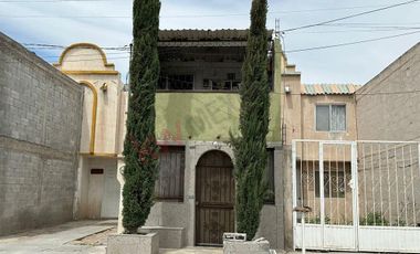 Casa en venta de dos plantas, Rincón del Pedregal, Torreón, Coahuila