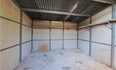 VENDO CASA DE DOS HABITACIONES ALGARROBOS