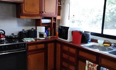 CERCA DEL CENTRO COMERCIAL CASA EN LA HERRADURA