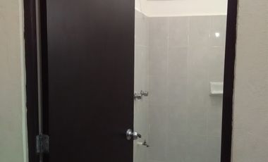 ¡Edificio en venta a precio del 2017! Locales y departamentos sobre Avenida