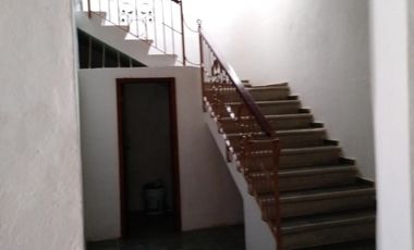 ¡Edificio en venta a precio del 2017! Locales y departamentos sobre Avenida