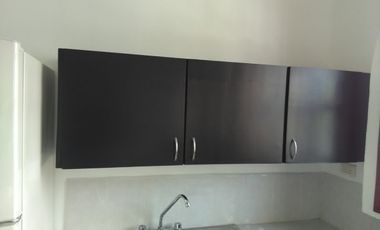 ¡Edificio en venta a precio del 2017! Locales y departamentos sobre Avenida