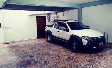 ¡Edificio en venta a precio del 2017! Locales y departamentos sobre Avenida