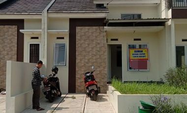 Rumah take over atau cash di Kristal garden cibinong