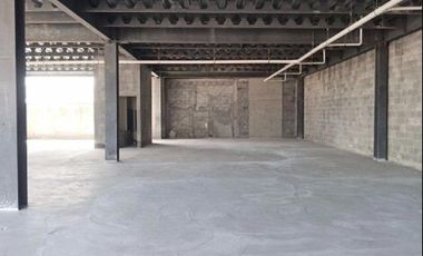 RENTA LOCAL COMERCIAL CUMBRES ELITE