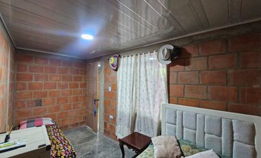 casa en arriendo en la buitrera. Cod A9190448