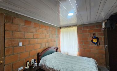 casa en arriendo en la buitrera. Cod A9190448