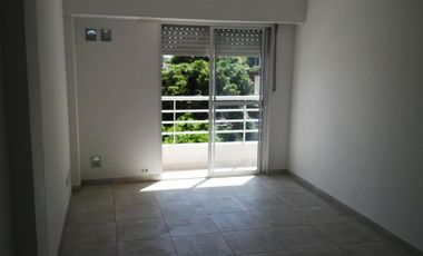 VENTA DEPTO 3 AMB CENTRO DE BALLESTER