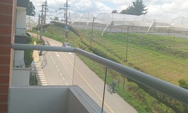 apartamento en arriendo en alcarabanes. Cod A6001