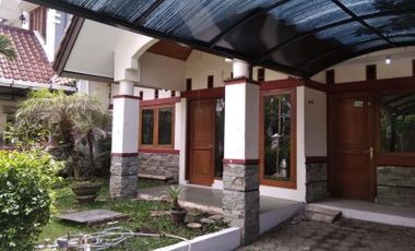 Rumah Sial Huni di Mitra Dago Antapani dkt Arcamanim Bandung