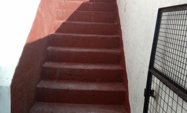 OFERTA  Casa grande para dos familias en VENTA en Burzaco, cerca delClub Pucará y Supermercado Changomas