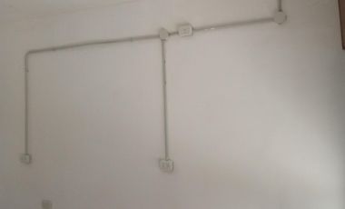 OFERTA  Casa grande para dos familias en VENTA en Burzaco, cerca delClub Pucará y Supermercado Changomas