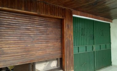 OFERTA  Casa grande para dos familias en VENTA en Burzaco, cerca delClub Pucará y Supermercado Changomas