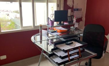 Casa en venta en Moron Sur