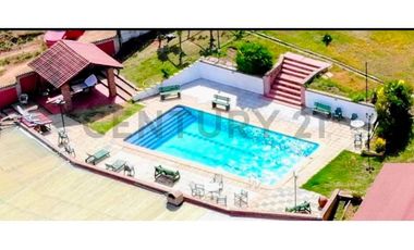 Quilpué Fabuloso Inmueble Incluye 2 casas apto para Centro de Eventos