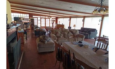 Quilpué Fabuloso Inmueble Incluye 2 casas apto para Centro de Eventos